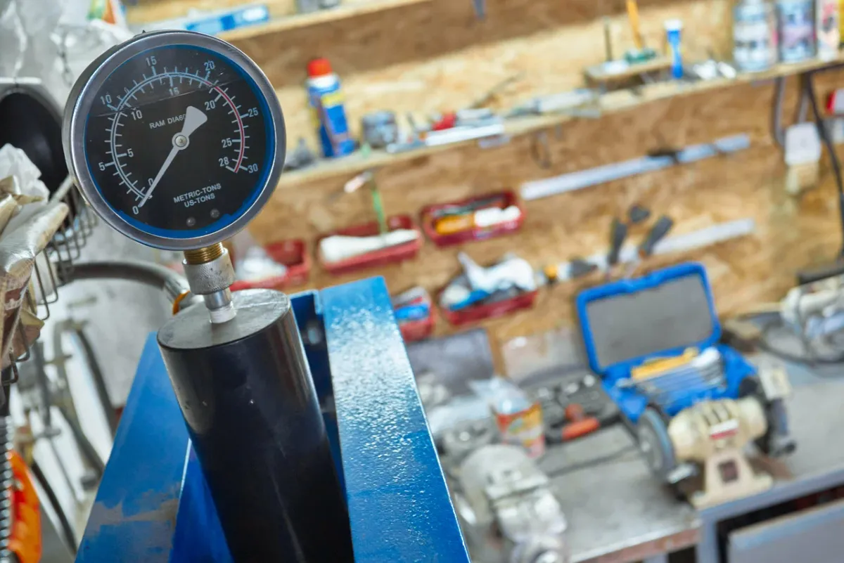 Диагностика подвески на подъемнике